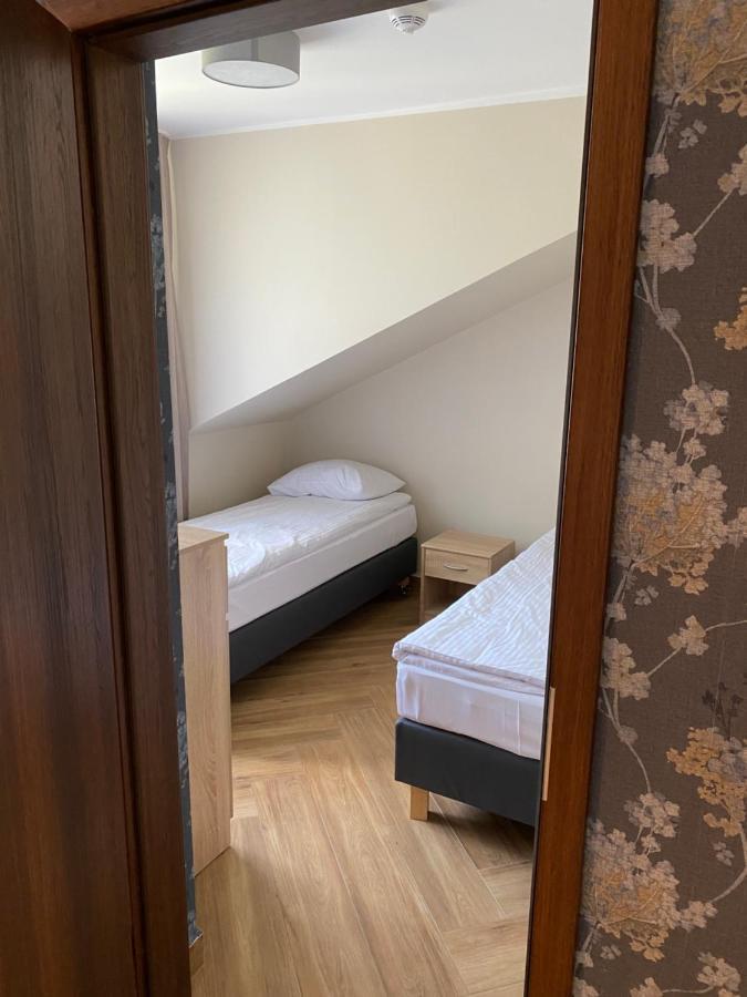 Gracja Bed & Breakfast วอร์ซอ ภายนอก รูปภาพ