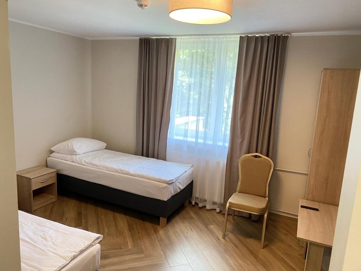 Gracja Bed & Breakfast วอร์ซอ ภายนอก รูปภาพ